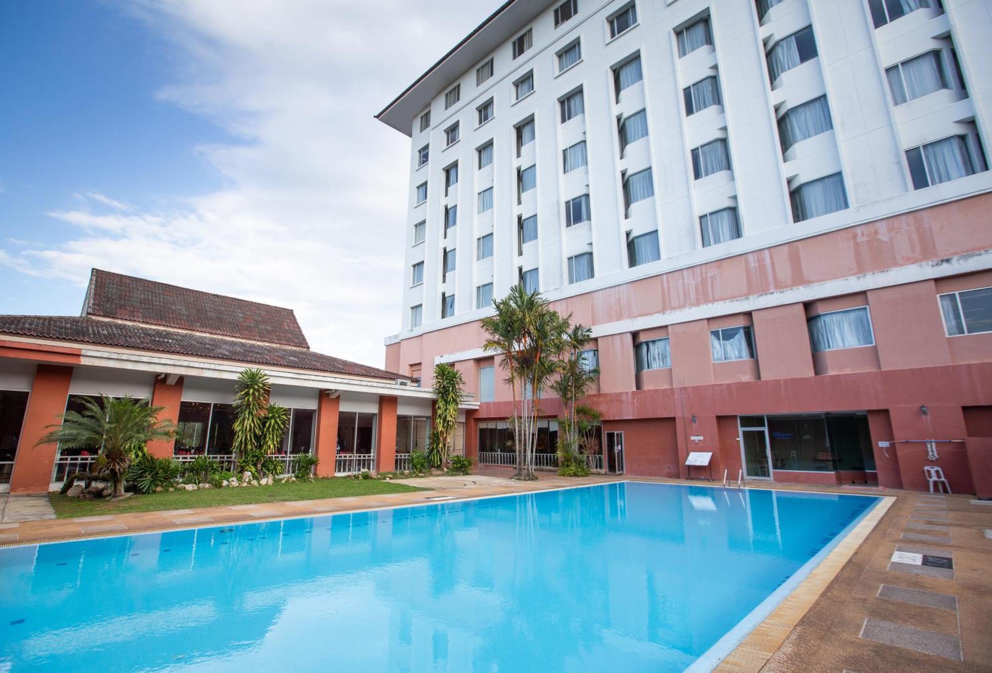 The Imperial Narathiwat Hotel Exteriör bild
