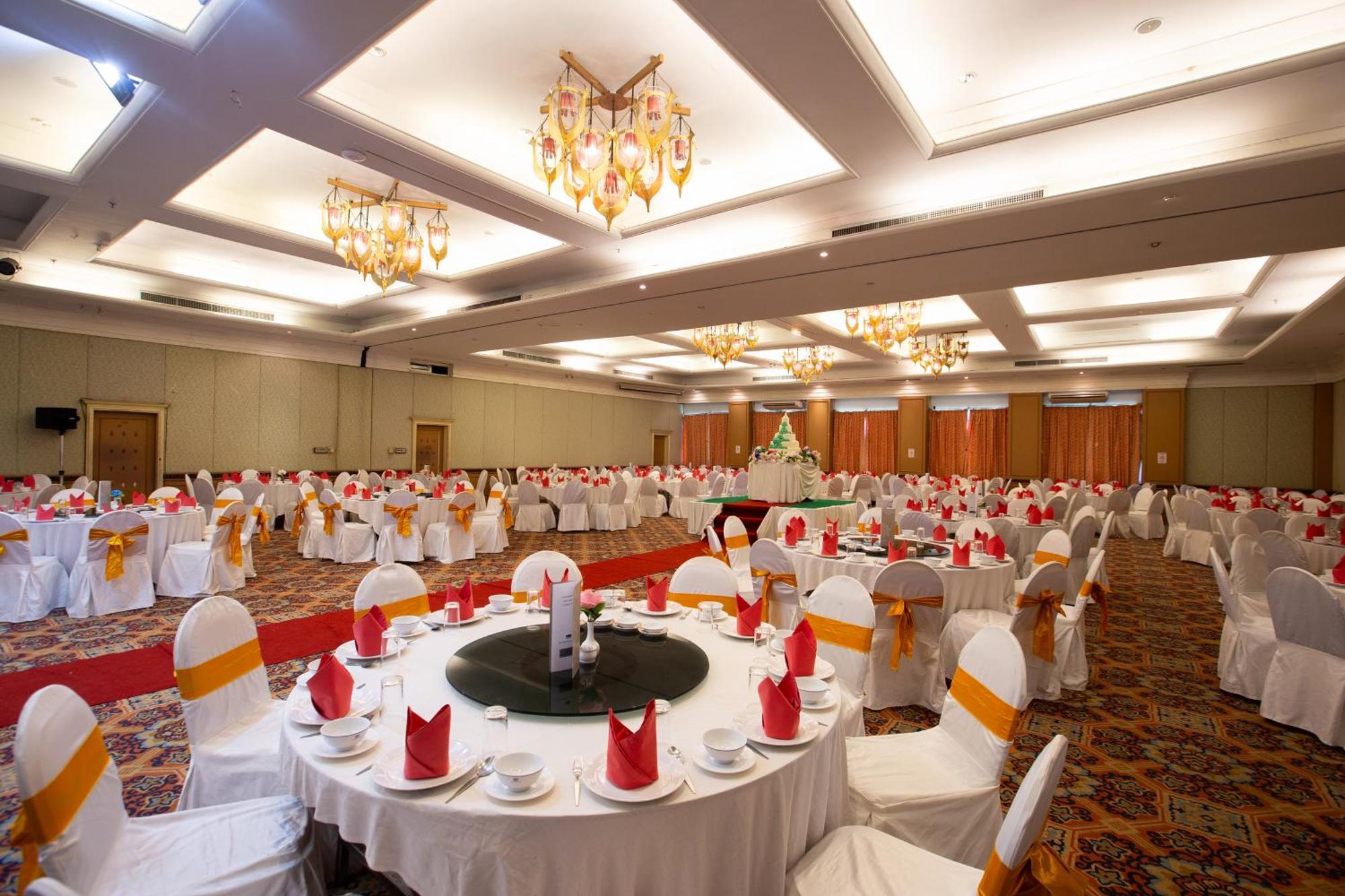 The Imperial Narathiwat Hotel Exteriör bild